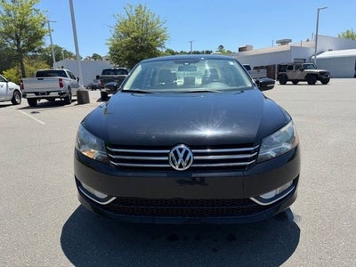 2015 Volkswagen Passat 1.8T SE w/Sunroof/Nav