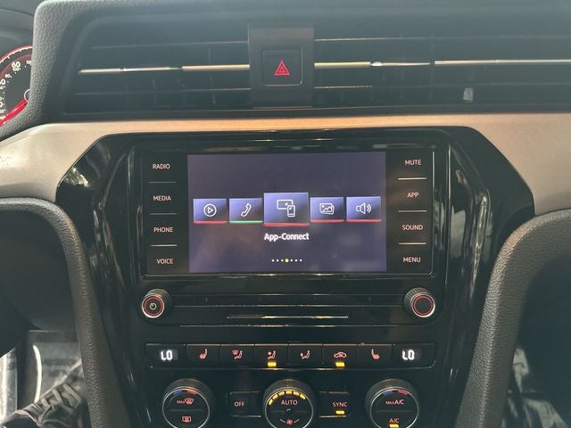 2021 Volkswagen Passat 2.0T SE