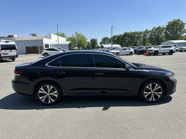 2021 Volkswagen Passat 2.0T SE