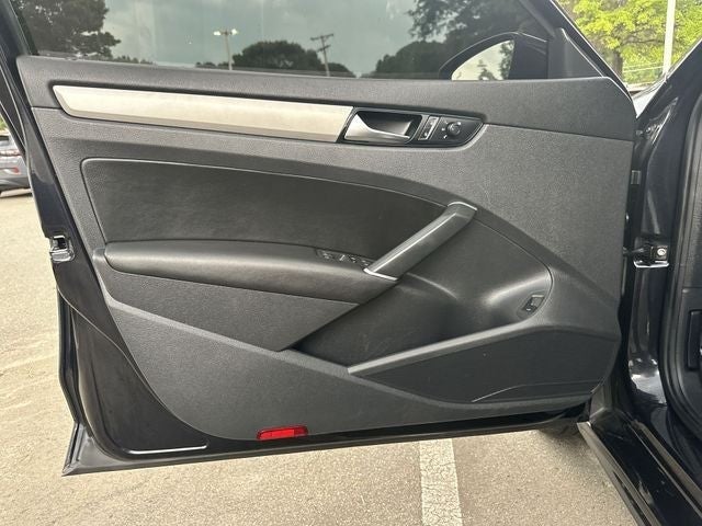 2021 Volkswagen Passat 2.0T SE