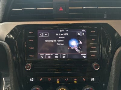 2021 Volkswagen Passat 2.0T SE