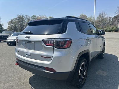 2024 Jeep Compass Trailhawk