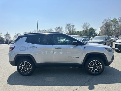 2024 Jeep Compass Trailhawk