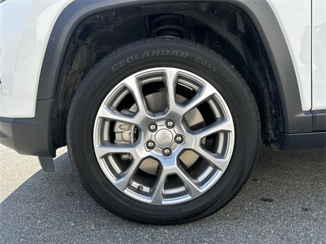 2024 Jeep Compass Latitude Lux