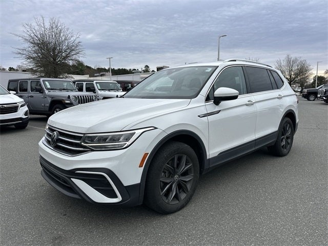 2022 Volkswagen Tiguan 2.0T SE