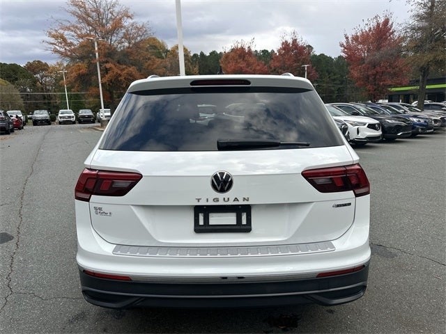 2022 Volkswagen Tiguan 2.0T SE