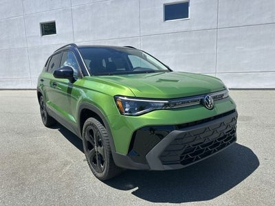 2026 Volkswagen Taos 1.5T SE Black