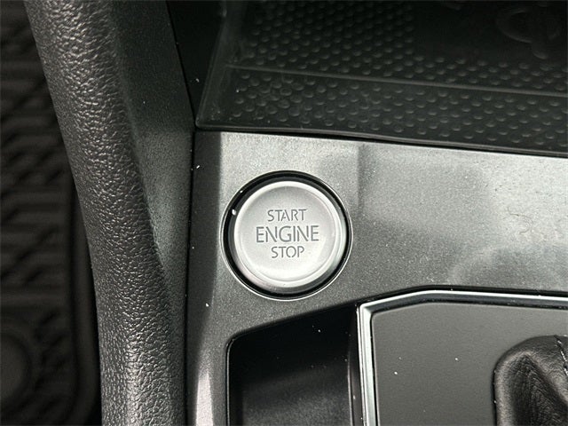 2020 Volkswagen Tiguan 2.0T SE R-Line Black