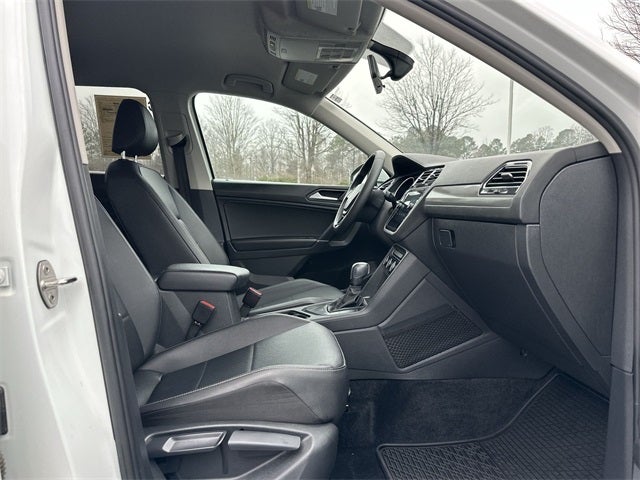 2020 Volkswagen Tiguan 2.0T SE R-Line Black