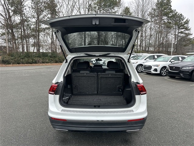 2020 Volkswagen Tiguan 2.0T SE R-Line Black