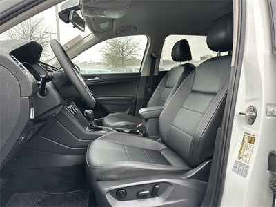 2020 Volkswagen Tiguan 2.0T SE R-Line Black