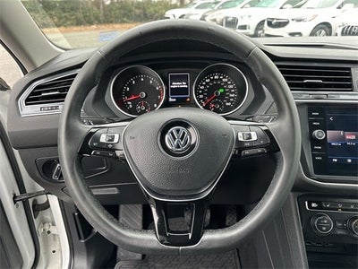 2020 Volkswagen Tiguan 2.0T SE R-Line Black