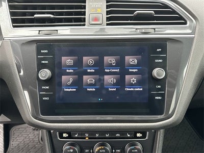 2020 Volkswagen Tiguan 2.0T SE R-Line Black