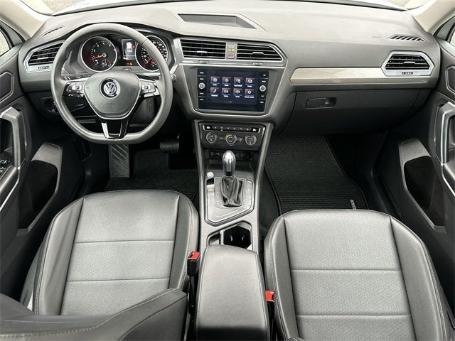 2020 Volkswagen Tiguan 2.0T SE R-Line Black