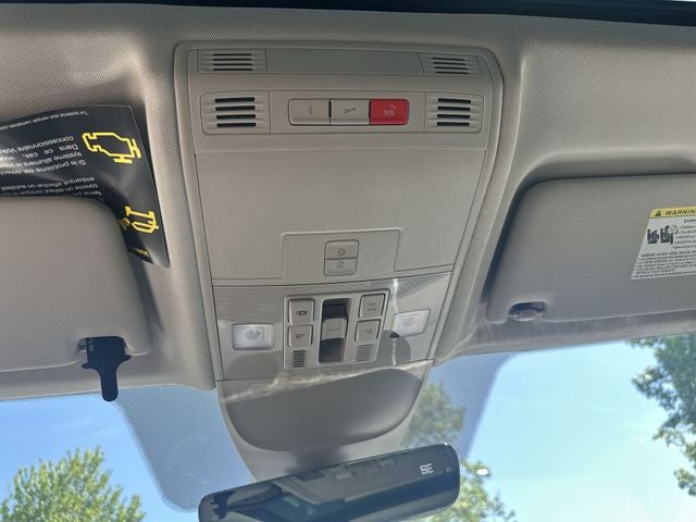 2026 Volkswagen Taos 1.5T SE Black