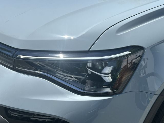 2026 Volkswagen Taos 1.5T SE Black