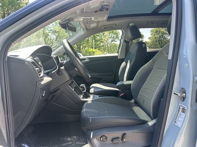 2026 Volkswagen Taos 1.5T SE Black