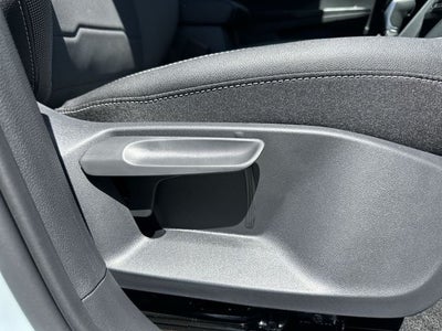 2026 Volkswagen Taos 1.5T SE Black