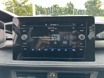 2025 Volkswagen Taos 1.5T SE Black