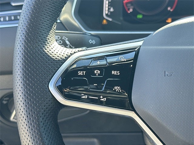 2023 Volkswagen Tiguan 2.0T SEL R-Line