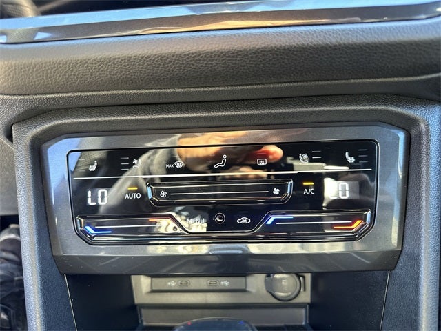 2023 Volkswagen Tiguan 2.0T SEL R-Line