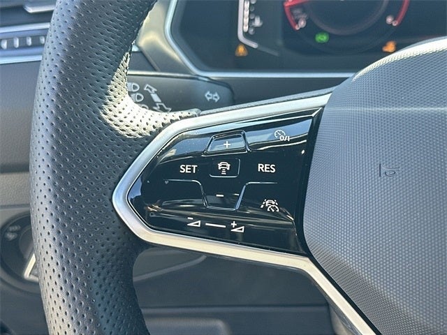 2023 Volkswagen Tiguan 2.0T SEL R-Line