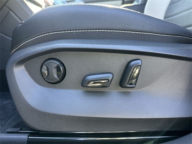 2026 Volkswagen Taos 1.5T SEL