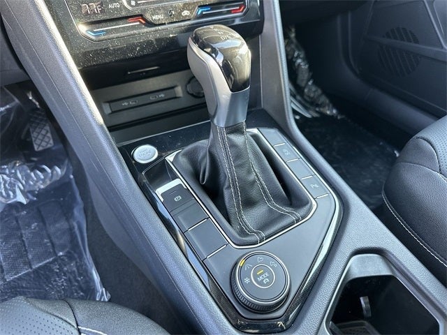 2026 Volkswagen Taos 1.5T SEL