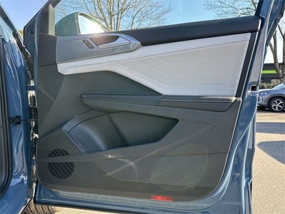 2026 Volkswagen Taos 1.5T SEL