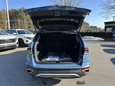 2026 Volkswagen Taos 1.5T SEL