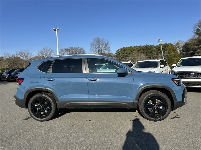 2026 Volkswagen Taos 1.5T SEL