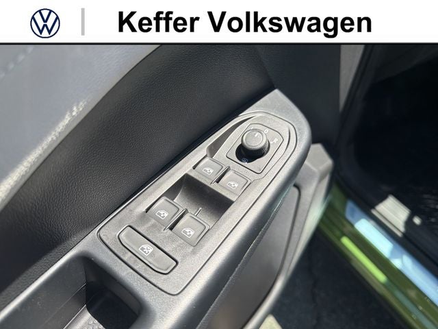 2026 Volkswagen Taos 1.5T SEL