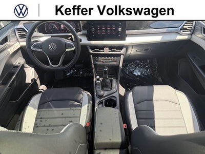 2026 Volkswagen Taos 1.5T SEL