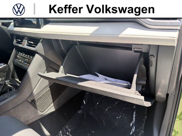 2026 Volkswagen Taos 1.5T SEL