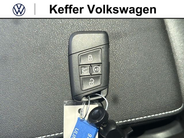 2026 Volkswagen Taos 1.5T SEL