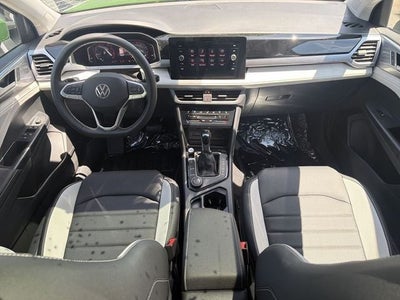 2026 Volkswagen Taos 1.5T SEL