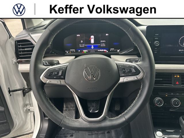 2025 Volkswagen Taos 1.5T S