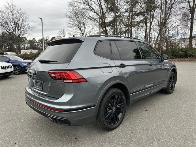 2022 Volkswagen Tiguan 2.0T SE R-Line Black