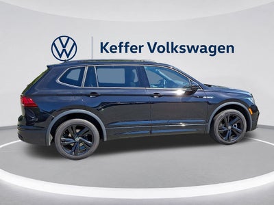 2023 Volkswagen Tiguan 2.0T SE R-Line Black