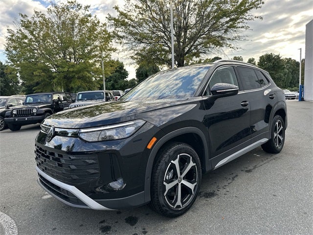 2025 Volkswagen Tiguan 2.0T SE