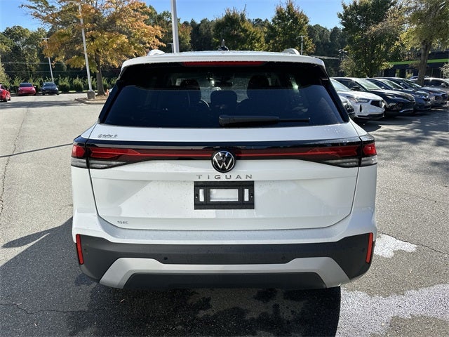 2025 Volkswagen Tiguan 2.0T SE