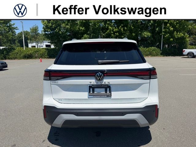 2026 Volkswagen Tiguan 2.0T SE