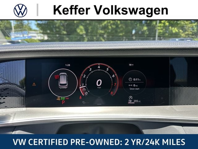 2025 Volkswagen Tiguan 2.0T SE