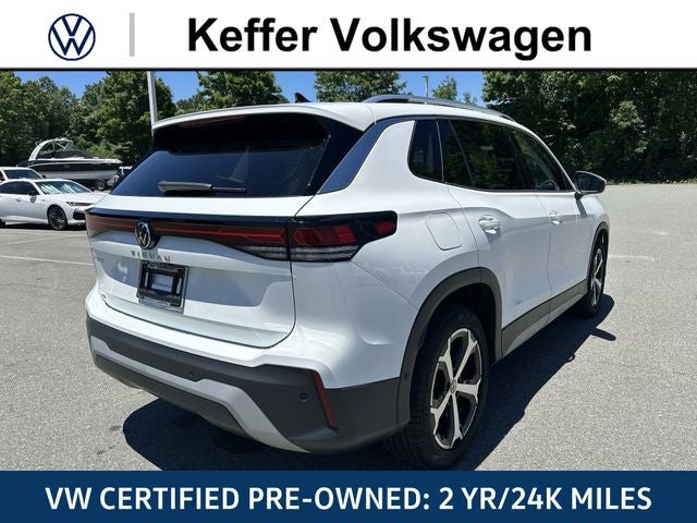 2025 Volkswagen Tiguan 2.0T SE