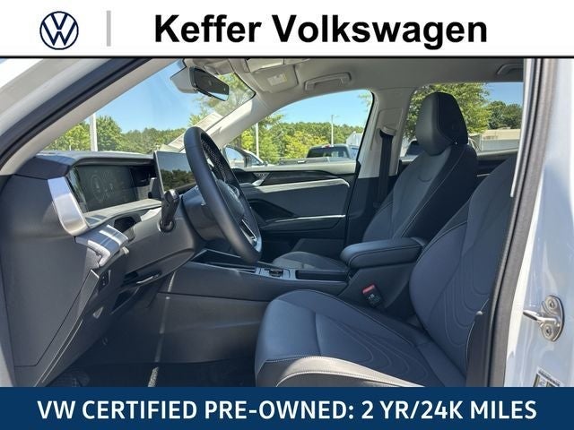 2025 Volkswagen Tiguan 2.0T SE