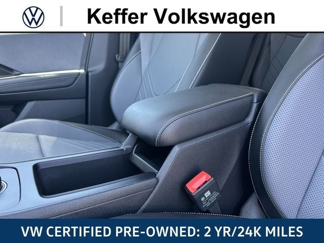 2025 Volkswagen Tiguan 2.0T SE