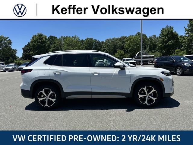 2025 Volkswagen Tiguan 2.0T SE