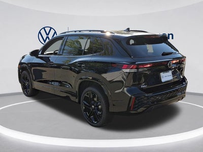 2026 Volkswagen Tiguan 2.0T SE R-Line Black