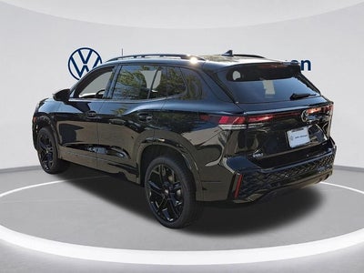 2026 Volkswagen Tiguan 2.0T SE R-Line Black