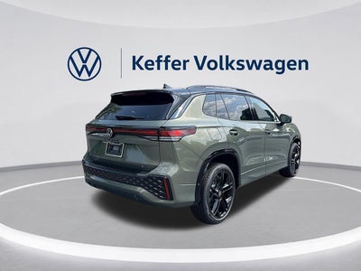 2026 Volkswagen Tiguan 2.0T SE R-Line Black